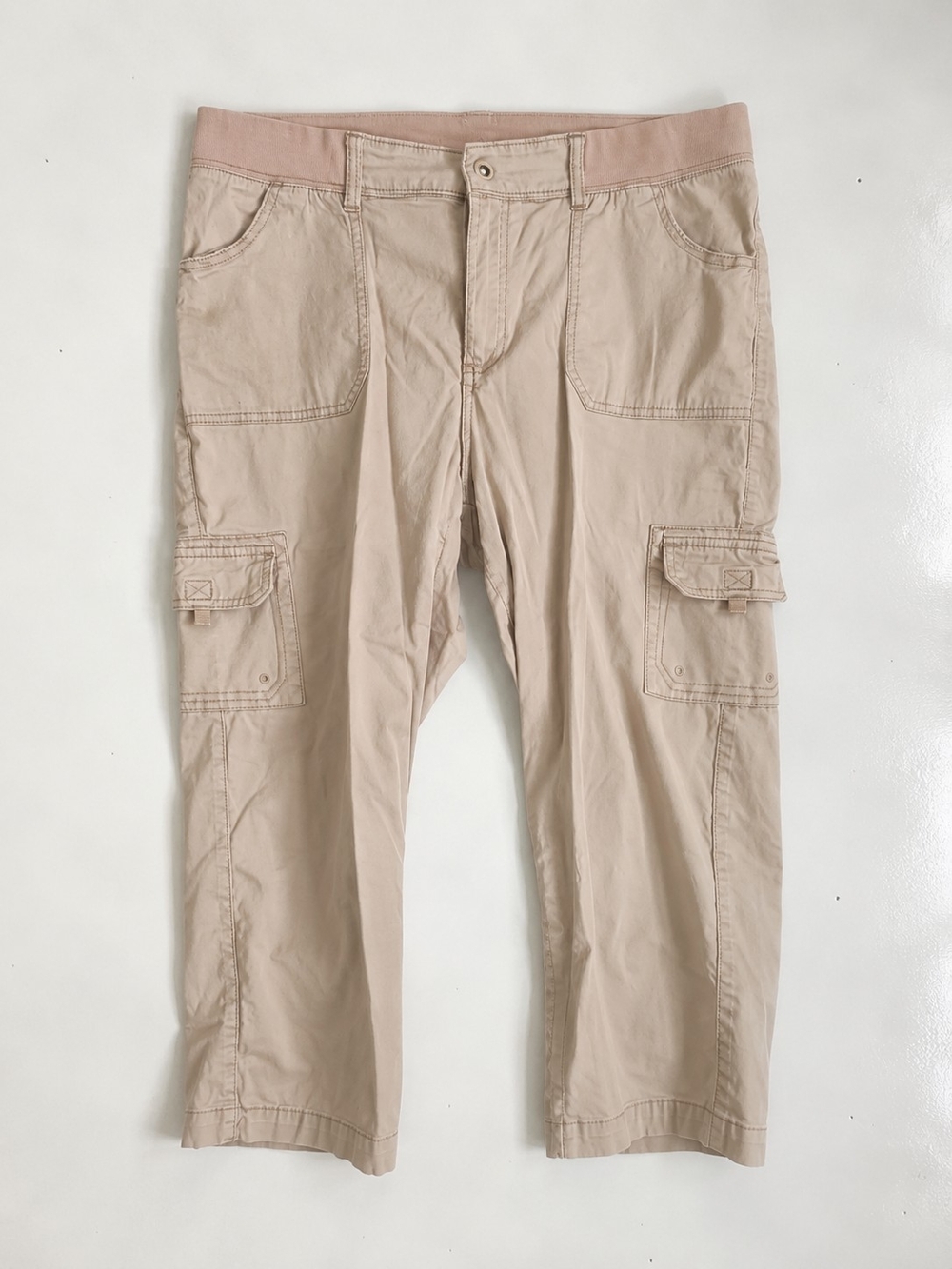 Lee Relaxed Fit Capris